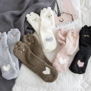 Großhandel B2B Flauschige Fußsocken süß Herz Tier Muster mit Ohren